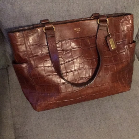 Fossil Handbags - FOSSIL Issue 1954 Brown Leather Crocodile Shoulder Tote Very Good Condition